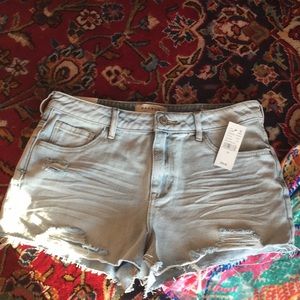 PAC Sun High Rise Short NWT 28 Denim light blue